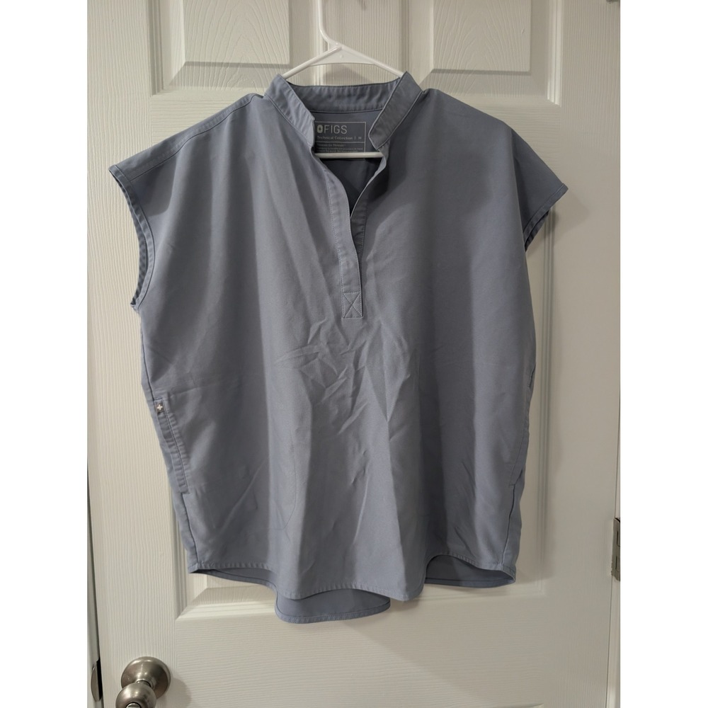 Figs, Women's Med, Rafaela Oversized Scrub Top, Dusty Blue, Pockets